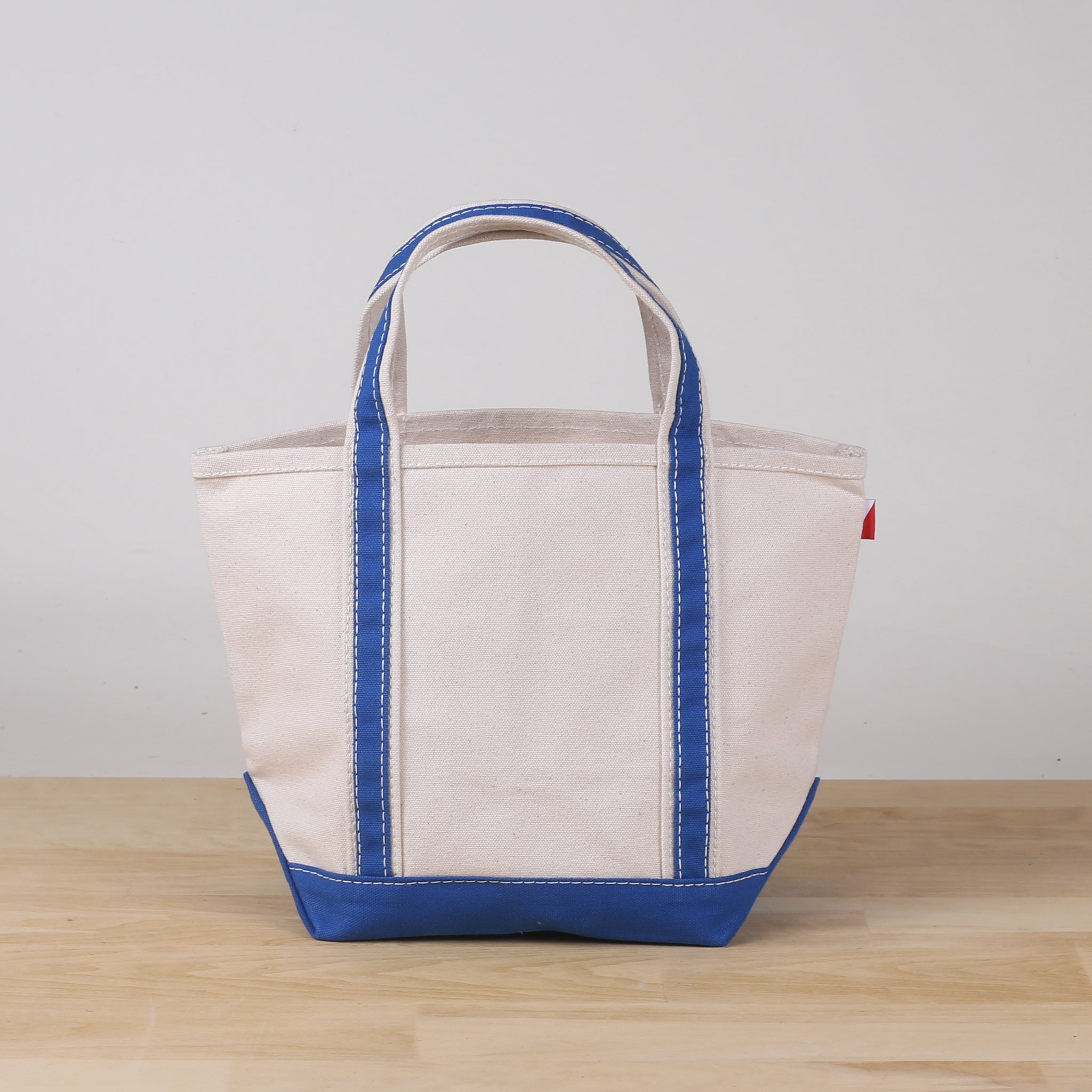★TOUT Y EST★  SERVICE MINI TOTE BAGWHITE 52BHHOAEC02WH BAGS – Page 6 – TOUT Y EST