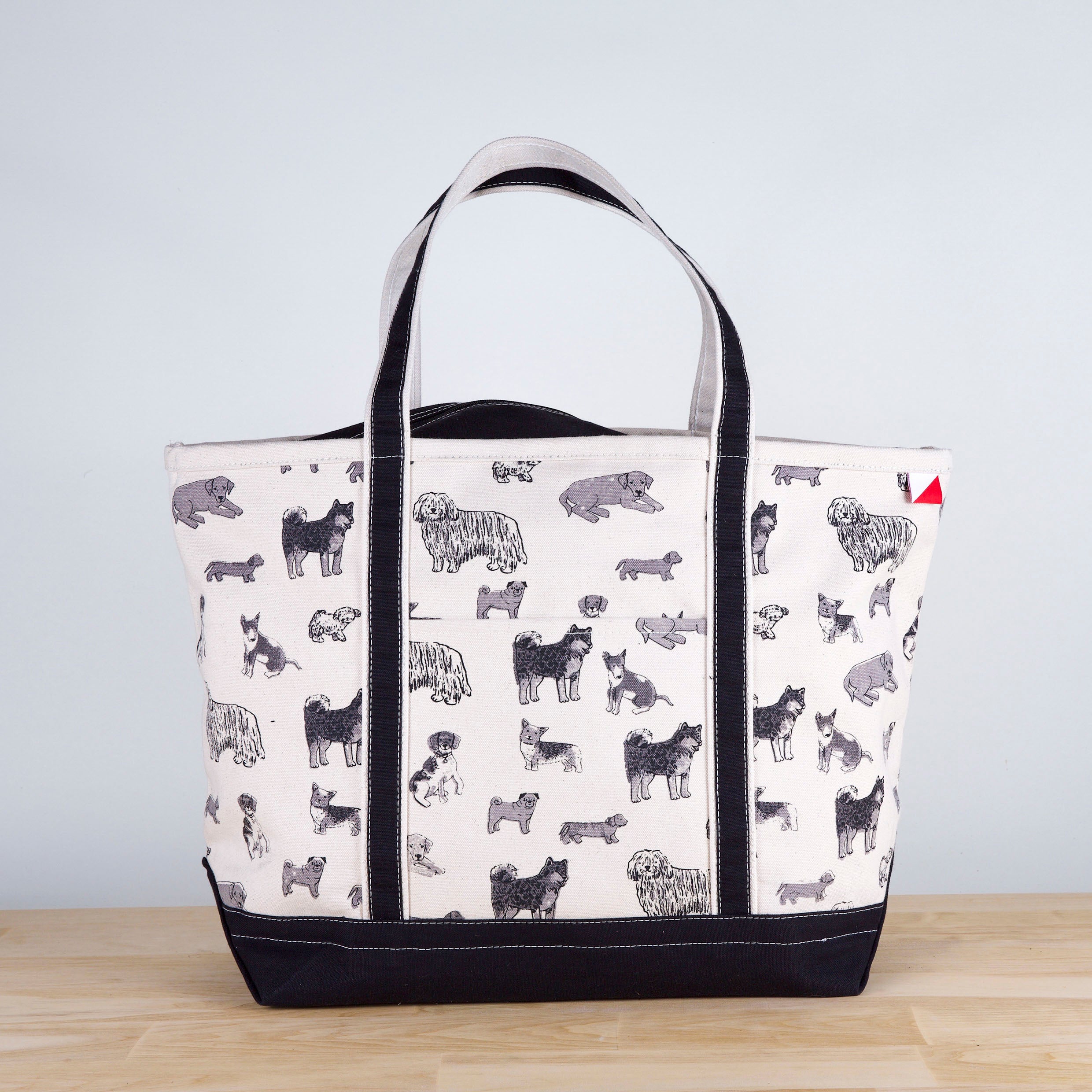 Why Canvas Tote Bags Are Your Best Fashion Accessory – ShoreBags